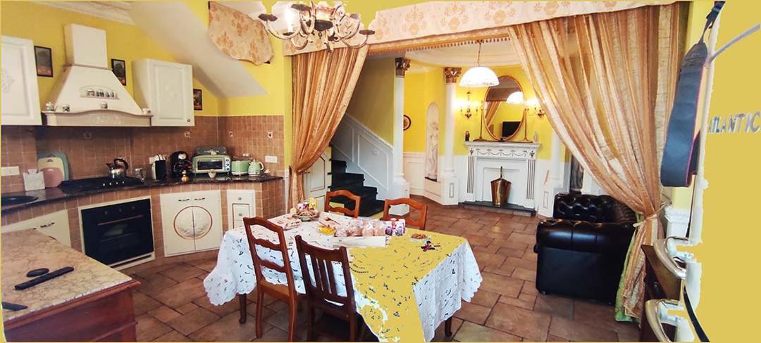 Bed And Breakfast Sopranos La Spezia Exterior foto